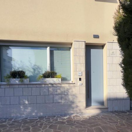 Appartamento Unico Loft Rimini Esterno foto